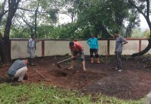 Ubah Sampah Jadi Berkah: Dinas Perpustakaan dan Kearsipan Payakumbuh Olah Daun Berguguran Menjadi Kompos