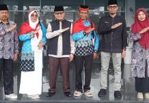 Dua Calon Jamaah Haji Bukittinggi Kloter 14 Dilepas ke Embarkasi Padang