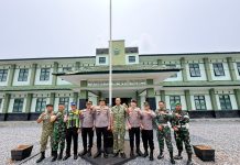 jajaran polres 50 kota sambangi denzipur 02/ps padang mengatas, perkuat sinergitas tni-polri di HUT ke-81 tni